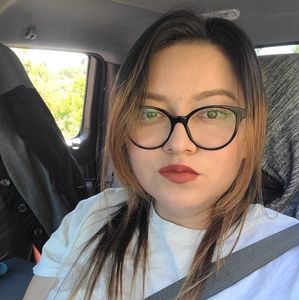 Meet your Posher, Dalila